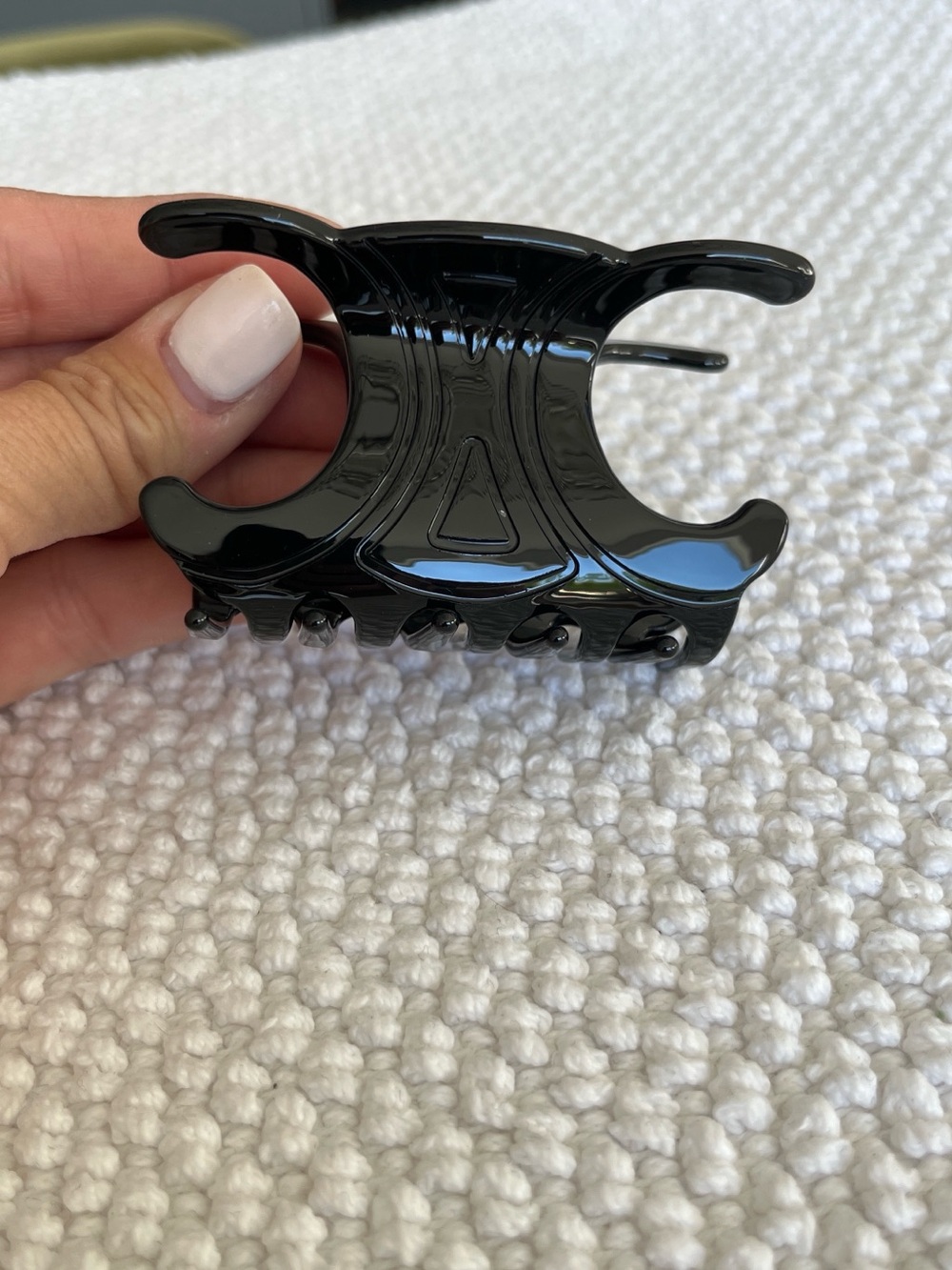 Black Glossy Hair Claw Clip